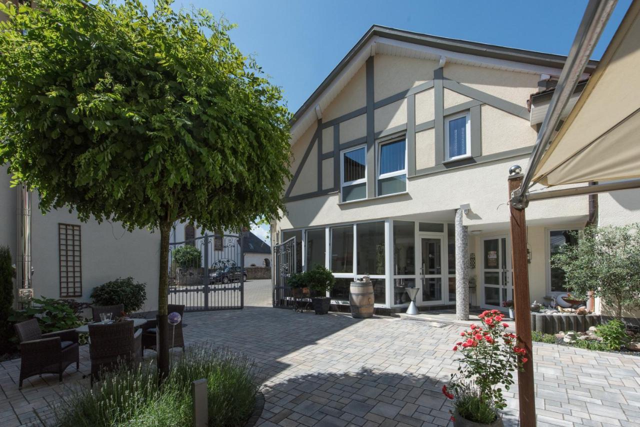 Gaestehaus Schmitt Appenheim Экстерьер фото