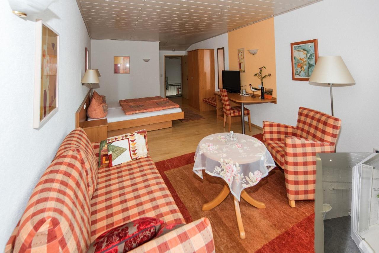 Gaestehaus Schmitt Appenheim Экстерьер фото
